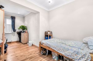 Photo 16- click for photo gallery